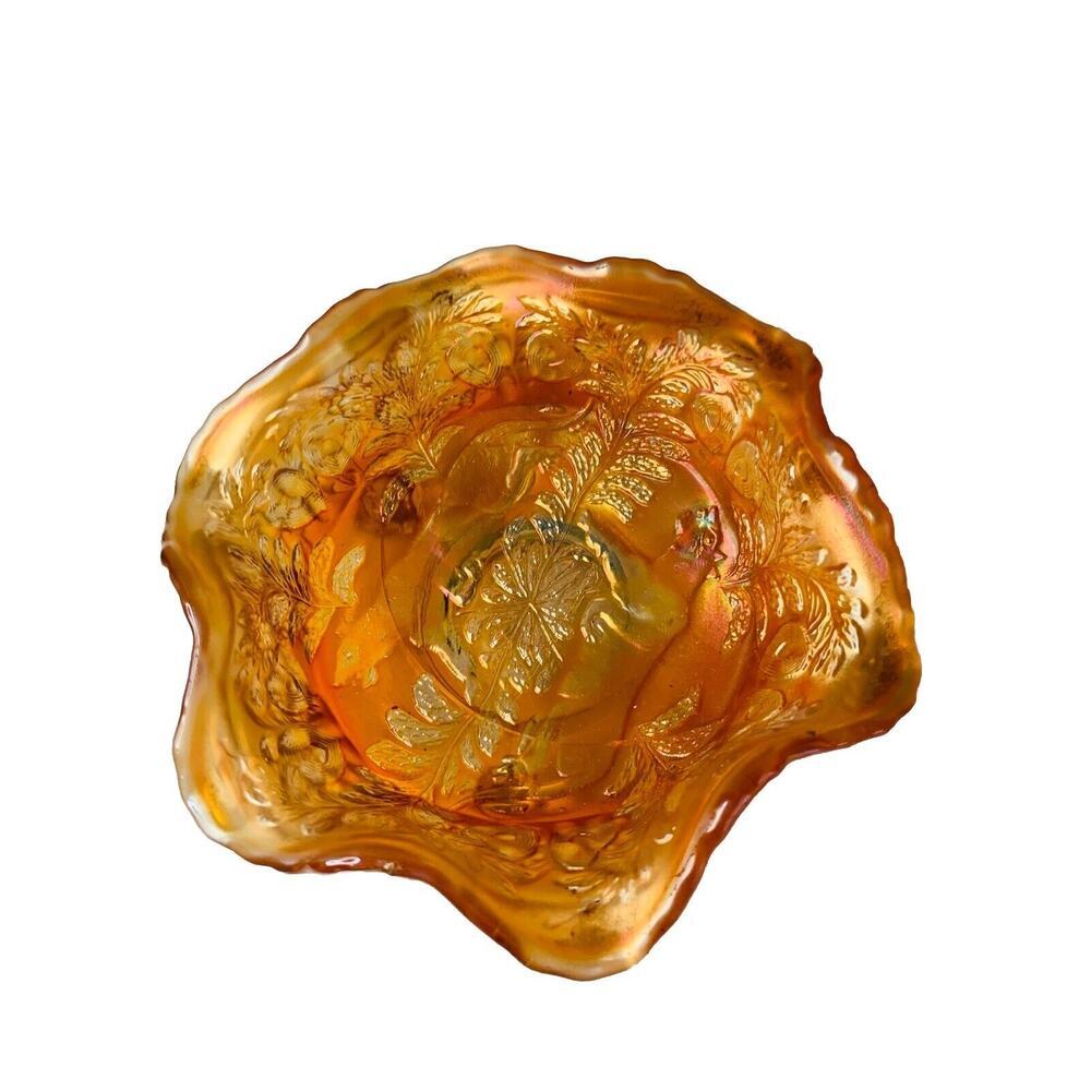 Antique Carnival Glass Fenton Panthers Marigold Ruffled Berry Bowl 1914 3-Footed - Picture 10 of 15